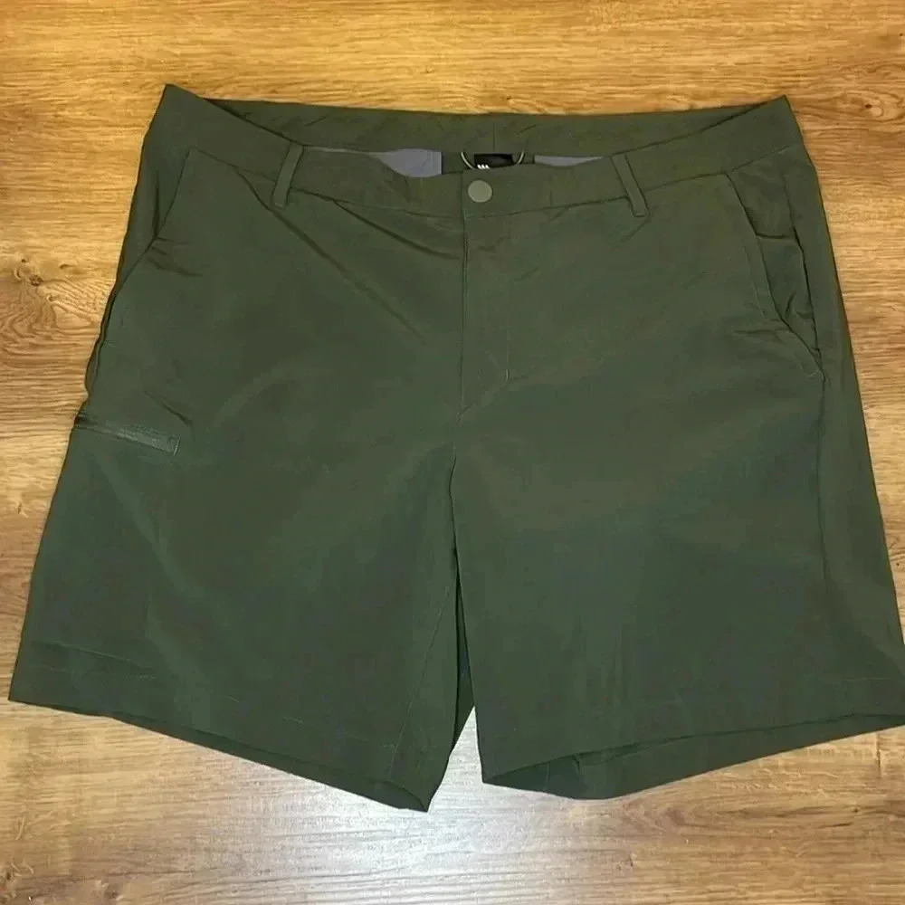 All In Motion Men’s 40 Hunter Green Stretch Flat Front Shorts
